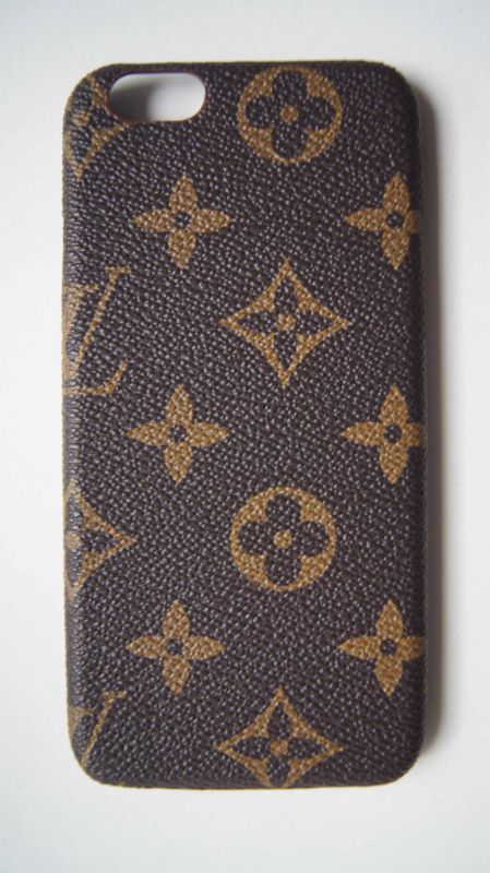 Пластиковый чехол Linda Corp для iPhone 6 / 6S LV